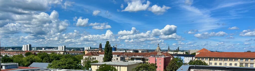 Panoramablick auf die Dresdner Innenstadt